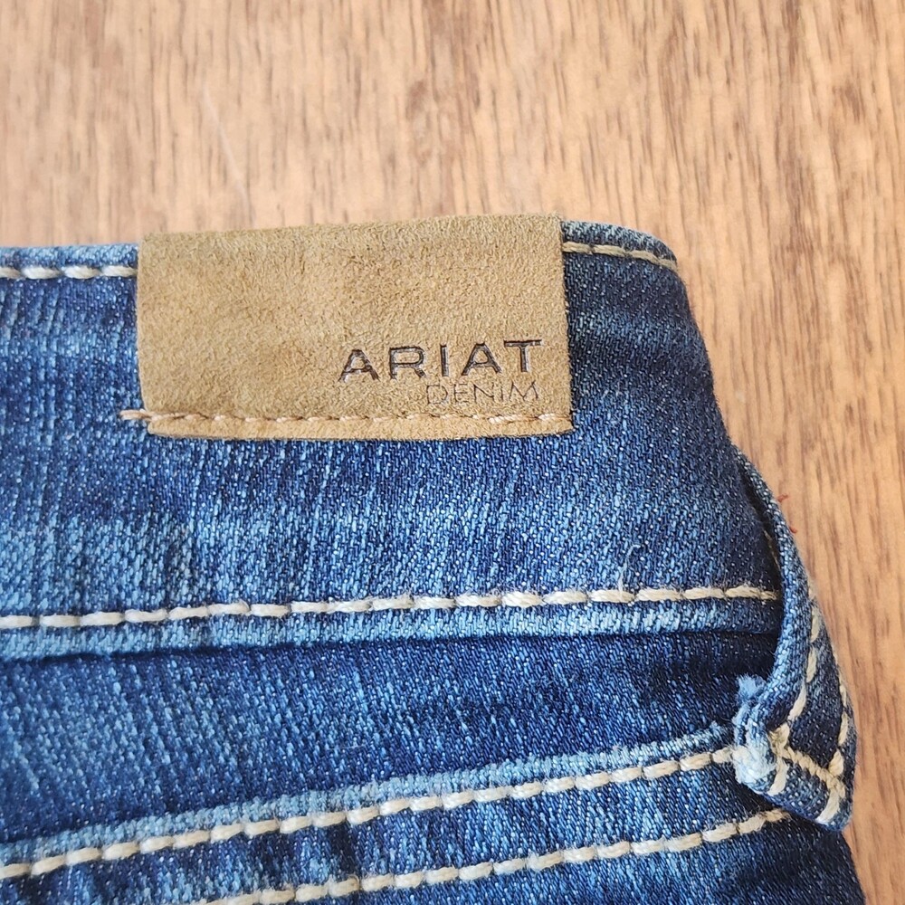 Ariat Trouser Jeans Womens 30R Blue Medium Wash Mid Rise Wide Leg Stretch Denim - Picture 11 of 15